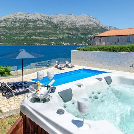 Vila Gabriela Korcula Town